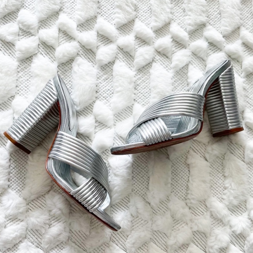 Schutz Emma Dale Criss-Cross Quilted Slide Sandals In Prata Silver